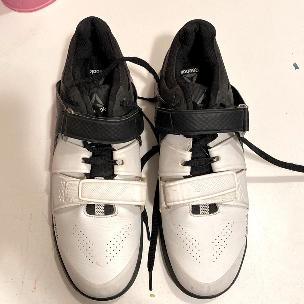 Men’s Reebok lifting shoes size 12